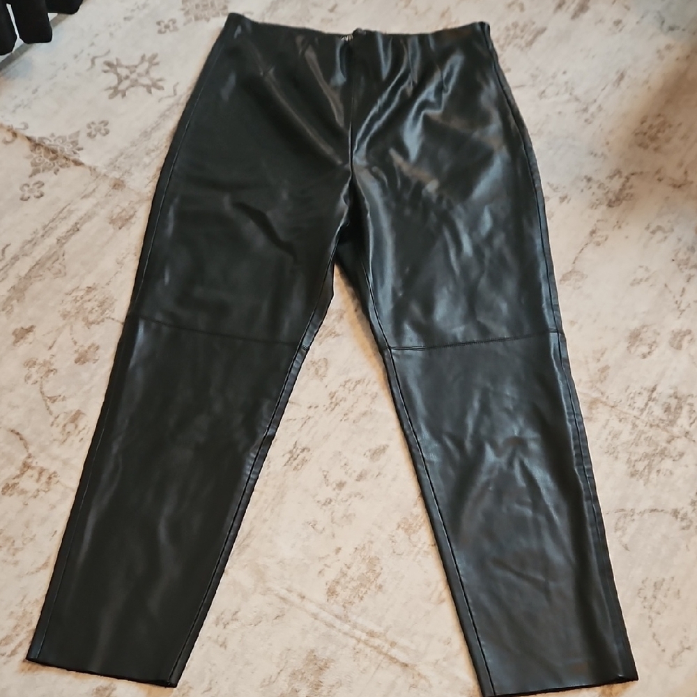 Zara Womens Black Leather Pants